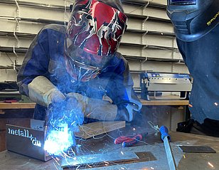 Vom Werkschüler zum Metallbauer